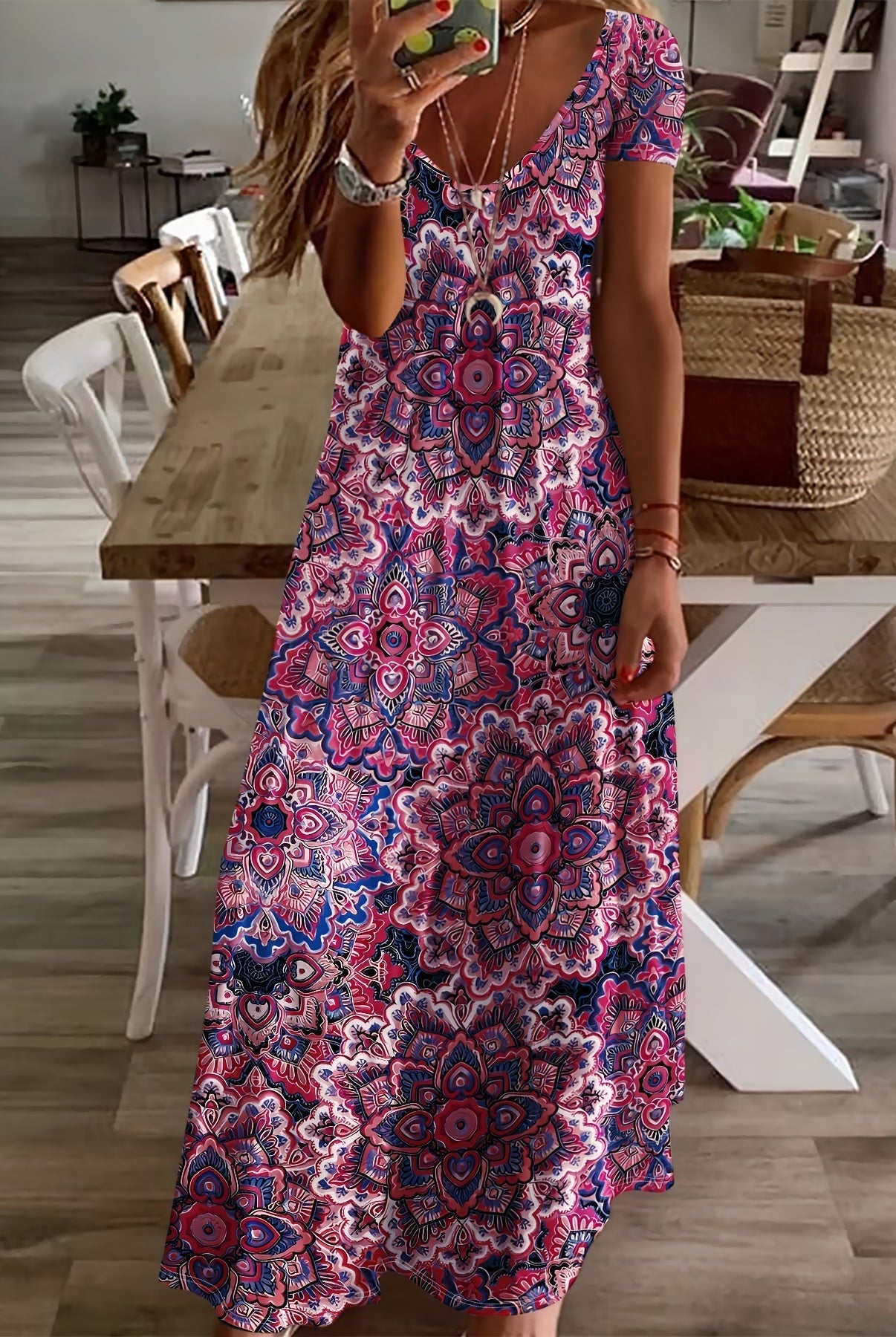 Lulu | Artistic Tummy-Flattering Dress
