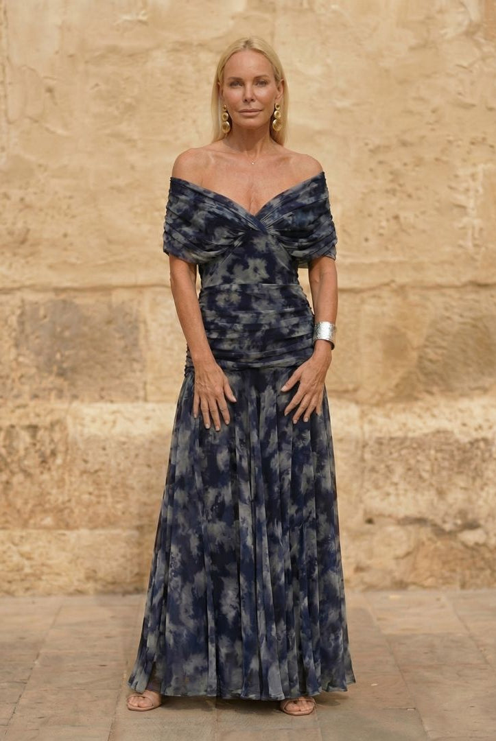 Julie | Elegant Flow Dress