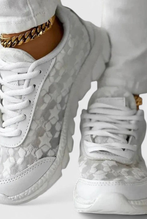 Elizabeth | Comfortable Sneakers