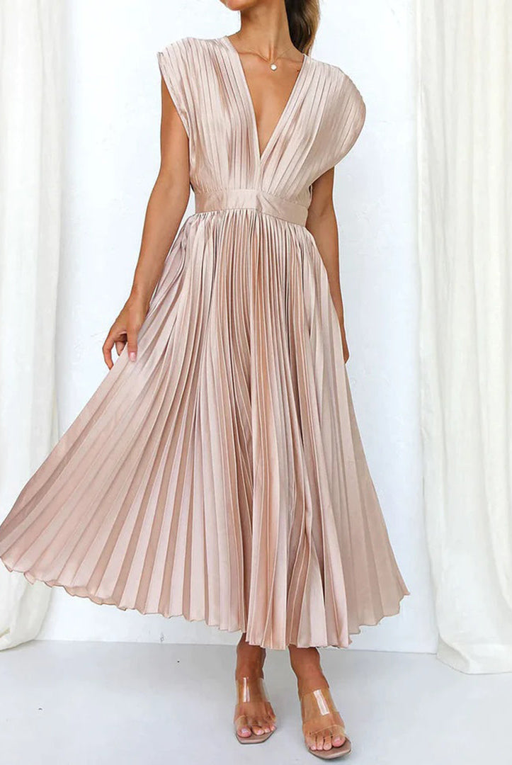 Bristol | Timeless Pleated Midi Dress