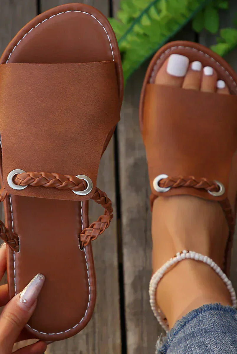 Zula | Loop Sandals