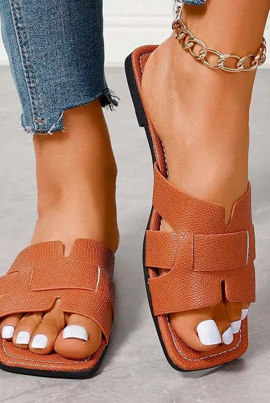 Cecelia | Slides Sandals