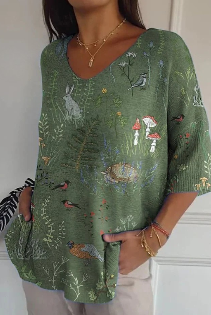 Caia | Animals Repeat Pattern Printed Women's Casual Pullover Knit