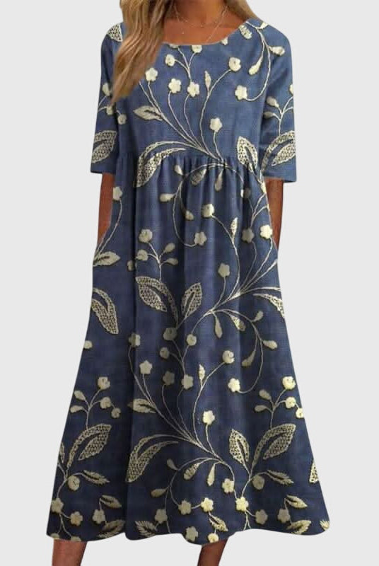 Hailey | Flattering Dress