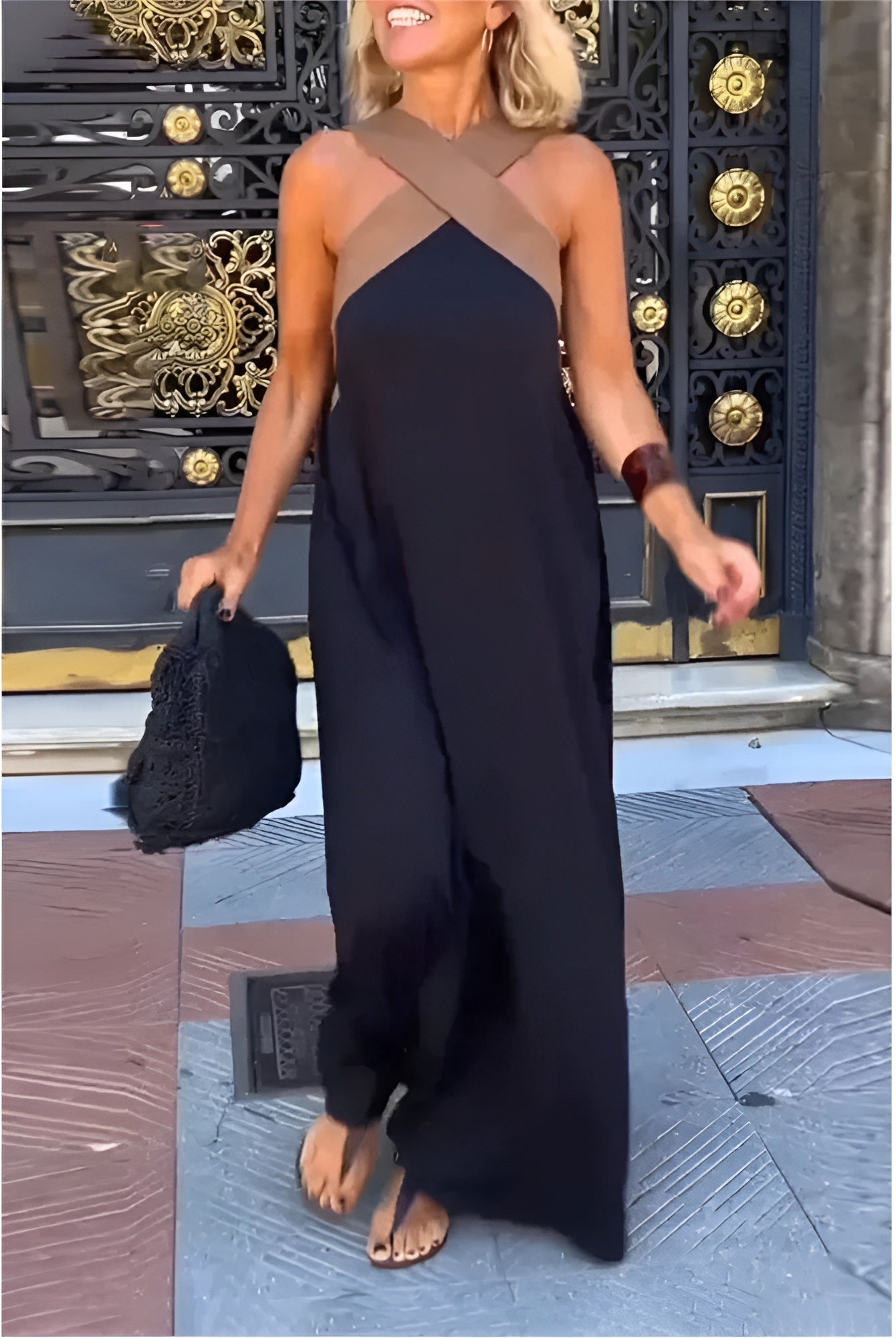 Millie | Dress with Crossed Cut