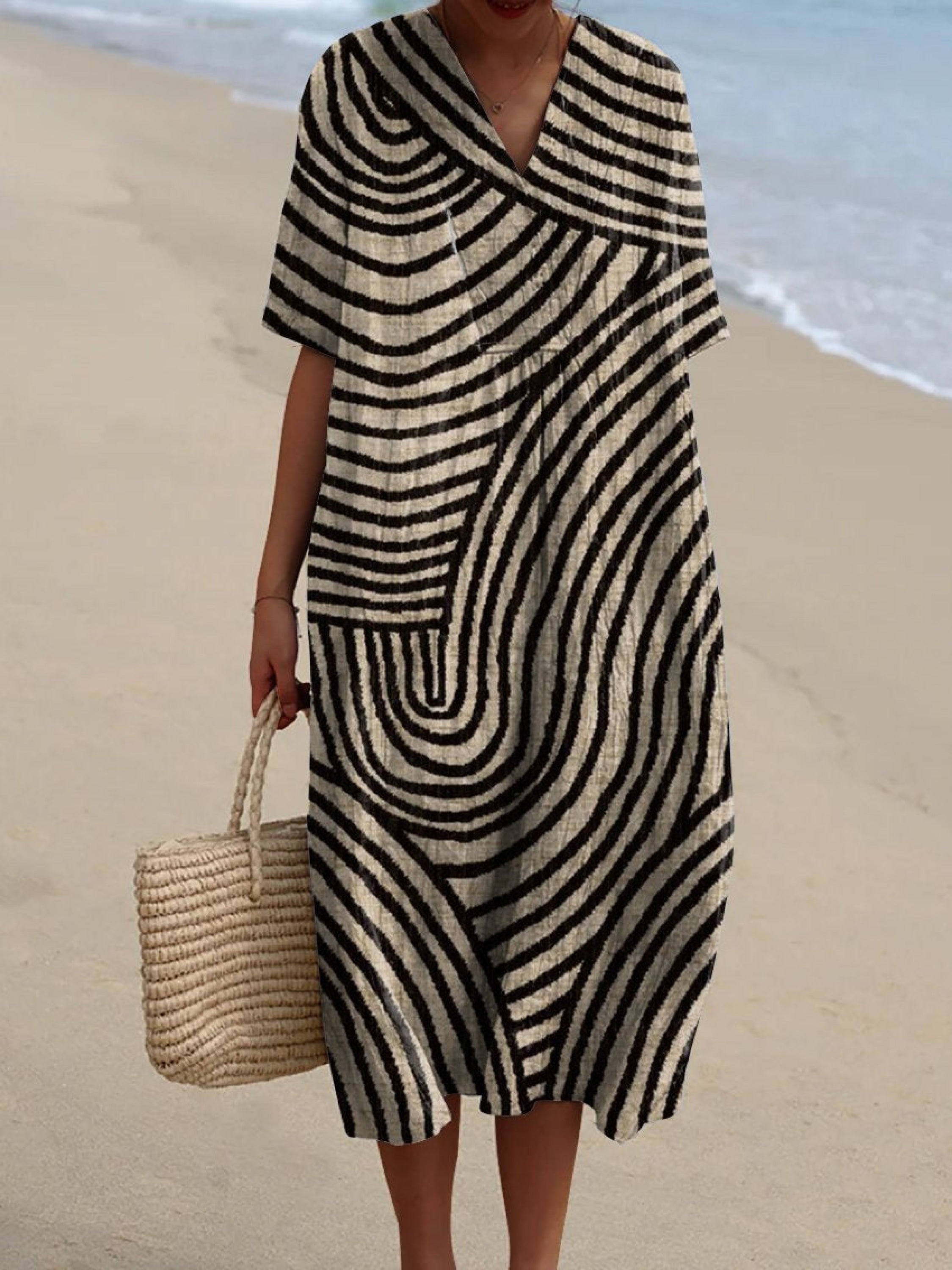 Remina | Graphic Dress