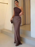 Joselyn | Maxi Dress with a Guilt in Satin
