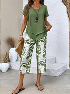 Christen | Casual Leaf Print Two-Piece Set
